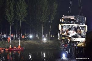 Жертвами ДТП с автобусом на севере Китая стали 26 человек