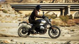 Новый мотоцикл BMW R nineT Scrambler представят 17 сентября в Германии