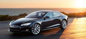 Tesla усовершенствует функцию автопилота в своих электрокарах