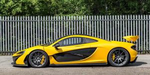 2016 McLaren P1 
