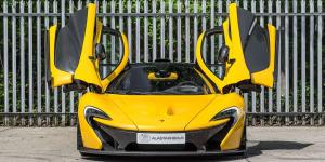 2016 McLaren P1 