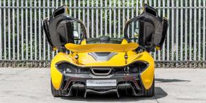 2016 McLaren P1 