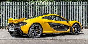 2016 McLaren P1 