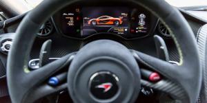 2016 McLaren P1 
