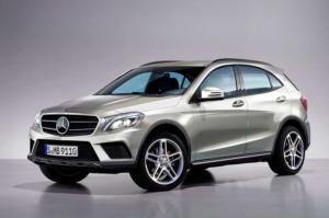 Mercedes-Benz GLA получит новый двигатель и станет дешевле