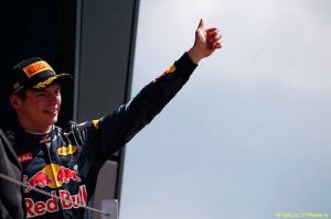 Ферстаппен: Я должен сказать спасибо Red Bull