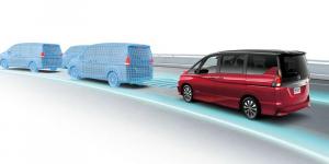 Nissan Serena получит функцию автономного вождения