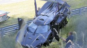 Одним меньше: уникальный гиперкар Koenigsegg «разложили» на Нюрбургринге 