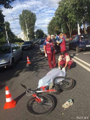 В Минске МАЗ насмерть сбил девушку-велосипедистку 