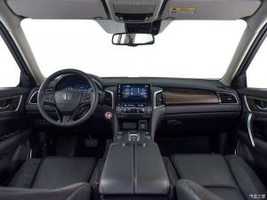 Опубликованы фотографии нового кроссовера Honda Avancier 