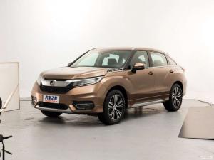 Опубликованы фотографии нового кроссовера Honda Avancier 