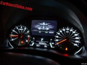 Опубликованы фотографии нового кроссовера Honda Avancier 