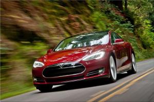 Новой моделью Tesla станет пикап