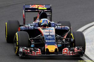 Неудачный день для Toro Rosso