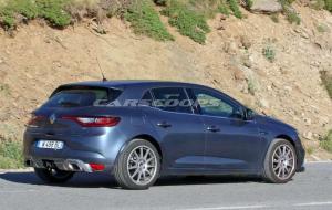 Шпионские снимки Renault Megane RS 2107 года 
