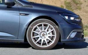 Шпионские снимки Renault Megane RS 2107 года 