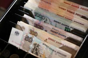 Из-за слабого рубля вырос экспорт люксовых иномарок из России