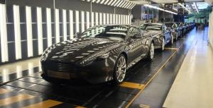 Компания Aston Martin выпустила девять последних экземпляров купе DB9