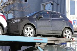Шпионские снимки Opel Mokka 2016 года 