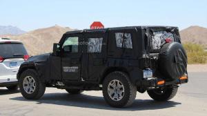 Jeep испытал Wrangler нового поколения в Долине Смерти