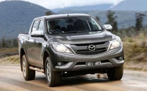 Новая Mazda BT-50: рабочая лошадь на стиле 