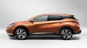 Nissan назвал стоимость кроссовера Murano для России