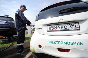 В Москве могут ввести налоговые льготы для компаний с электромобилями в автопарках