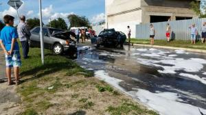 В Мозыре лоб в лоб столкнулись Lancia и Mercedes: один человек погиб, двое — пострадали