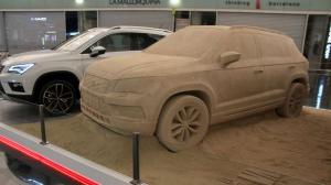 Seat установил в аэропорту Барселоны песчаный кроссовер