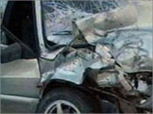 ДТП в Харькове: Mercedes ML отправил маршрутку в столб