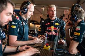 В Red Bull проводят гоночное шоу в Глазго