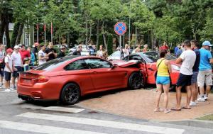 Авария Ferrari California и BMW M4 в Прибалтике 