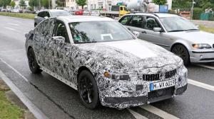 Опубликованы первые фотографии салона BMW 3-Series нового поколения 