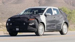 «Глазастый» кроссовер Kia учится ездить 