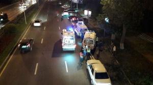 Девушка-пешеход спровоцировала массовое ДТП в Алматы 