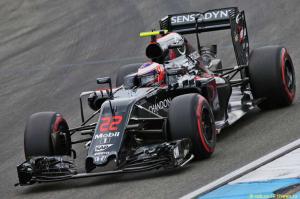 В McLaren рассчитывают на очки в Спа и Монце