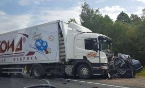 В аварии с фурой на трассе М7 в Татарстане погибли пятеро