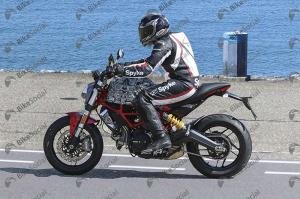 Шпионские фото Ducati Monster 939 и Ducati Monster 803 