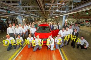 Opel приступил к производству обновленного минивэна Zafira 
