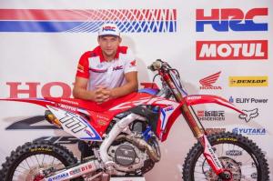 Евгений Бобрышев будет гоняться на новом мотоцикле Honda CRF450RW 2017 