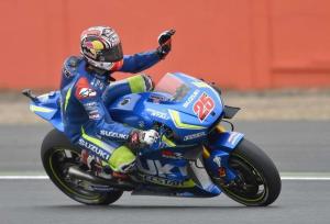 Маверик Виньялес одержал первую победу в MotoGP
