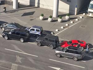 В Петербурге Mercedes Gelandewagen въехал в Ferrari