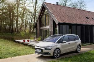 Citroen привезет в Россию обновленные минивэны C4 Picasso и Grand C4 Picasso 