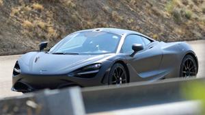 Преемника суперкара McLaren 650S сфотографировали без камуфляжа
