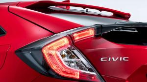 Honda показала тизер нового хэтчбека Civic для Европы
