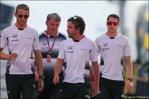 Фернандо Алонсо: За Вандорном - будущее McLaren