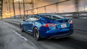 Tesla улучшит программное обеспечение для автопилотов