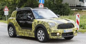 Mini Countryman 2017 отказывается сбрасывать камуфляж