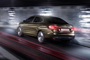 Citroen рассекретил обновленный седан С4 для России 