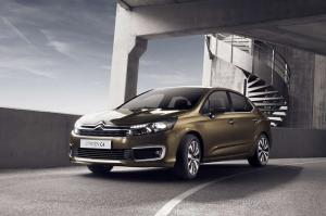 Citroen рассекретил обновленный седан С4 для России 